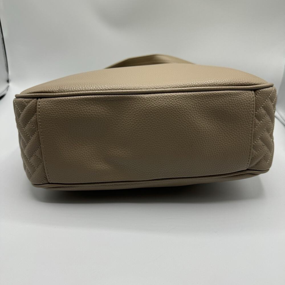 LUG Cable Car Luxe VL Crossbody Bag Purse Pebble Beige EUC Removable Straps - Picture 4 of 12